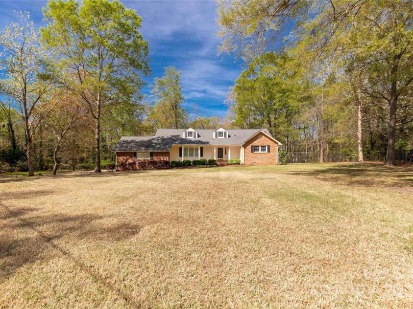 605 Ottawa Drive, Rock Hill, SC 29732.  MLS# CAR4243260, YatesRealty ID 9285. 