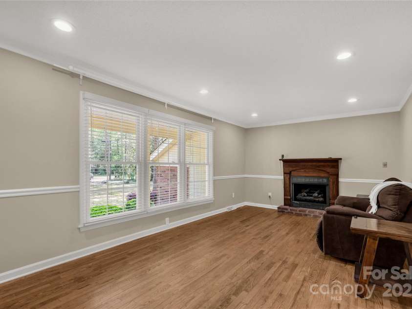 605 Ottawa Drive, Rock Hill, SC 29732.  MLS# CAR4243260, YatesRealty ID 9285. 