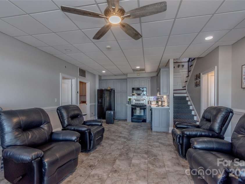 627 Birdie Lane, Norwood, NC 28128.  MLS# CAR4229180, YatesRealty ID 9286. 