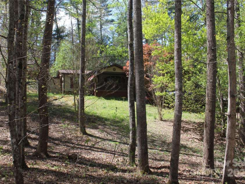 57 Sleepy Forest Drive, Leicester, NC 28748.  MLS# CAR4252537, YatesRealty ID 9287. 