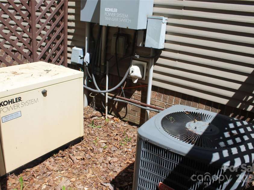 57 Sleepy Forest Drive, Leicester, NC 28748.  MLS# CAR4252537, YatesRealty ID 9287. 