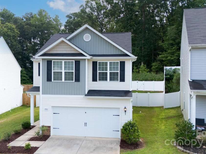 1953 Boulder Court, Gastonia, NC 28054.  MLS# CAR4230479, YatesRealty ID 9289. 