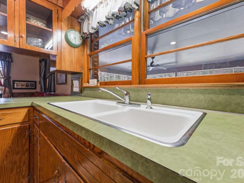 504 Greens Creek Road, Sylva, NC 28779.  MLS# CAR4346934, YatesRealty ID 9289. 