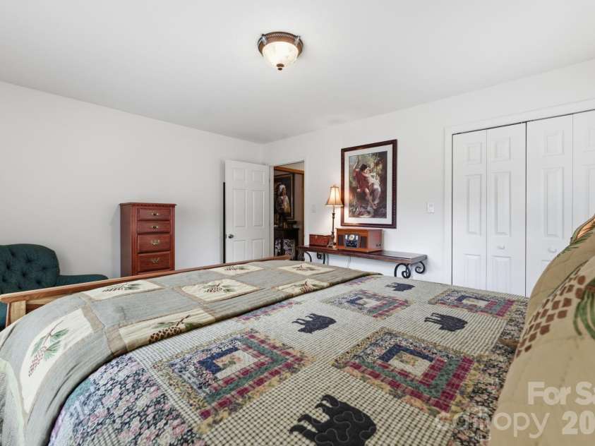 504 Greens Creek Road, Sylva, NC 28779.  MLS# CAR4346934, YatesRealty ID 9289. 