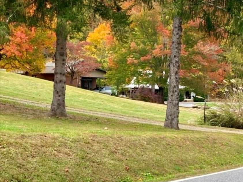 504 Greens Creek Road, Sylva, NC 28779.  MLS# CAR4346934, YatesRealty ID 9289. 