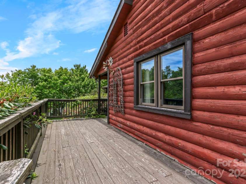 1925 Green Hill Road, Blowing Rock, NC 28605.  MLS# CAR4257812, YatesRealty ID 929. 