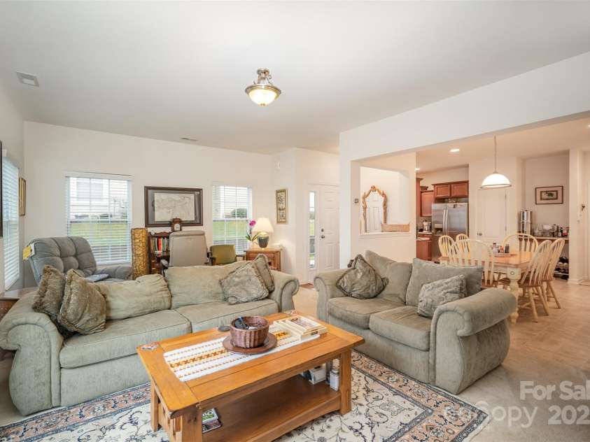 14423 Glendon Hall Lane, Charlotte, NC 28262.  MLS# CAR4201453, YatesRealty ID 9290. 