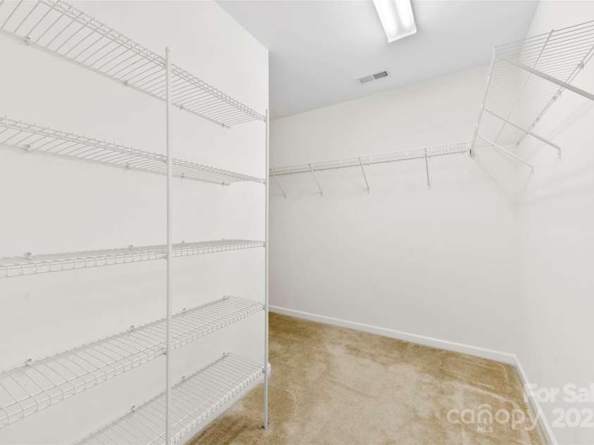 14423 Glendon Hall Lane, Charlotte, NC 28262.  MLS# CAR4201453, YatesRealty ID 9290. 