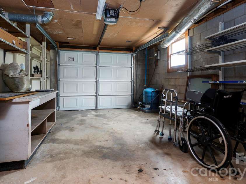 2700 Mount Pleasant Road, Mount Pleasant, NC 28124.  MLS# CAR4366497, YatesRealty ID 9290. 