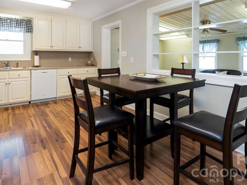 2700 Mount Pleasant Road, Mount Pleasant, NC 28124.  MLS# CAR4366497, YatesRealty ID 9290. Kitchen