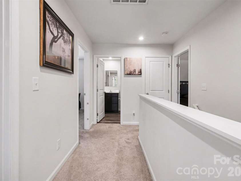6832 Ludell Lane, Charlotte, NC 28215.  MLS# CAR4336216, YatesRealty ID 9292. 