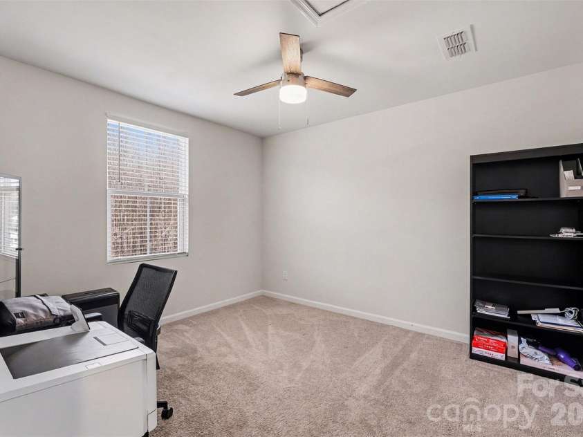 6832 Ludell Lane, Charlotte, NC 28215.  MLS# CAR4336216, YatesRealty ID 9292. 