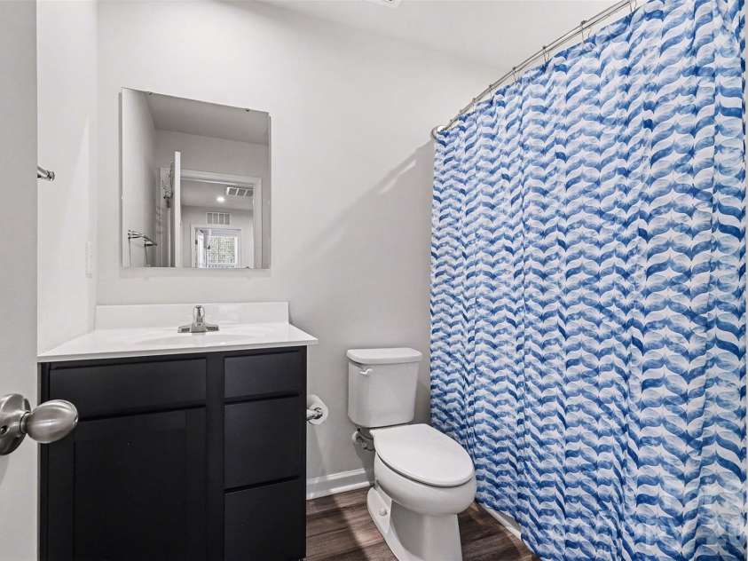 6832 Ludell Lane, Charlotte, NC 28215.  MLS# CAR4336216, YatesRealty ID 9292. 