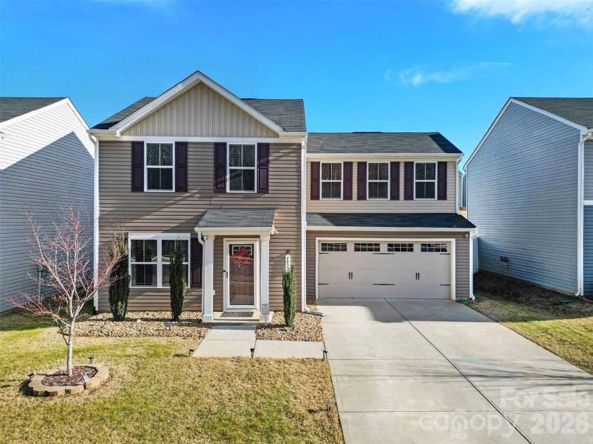 6832 Ludell Lane, Charlotte, NC 28215.  MLS# CAR4336216, YatesRealty ID 9292. 