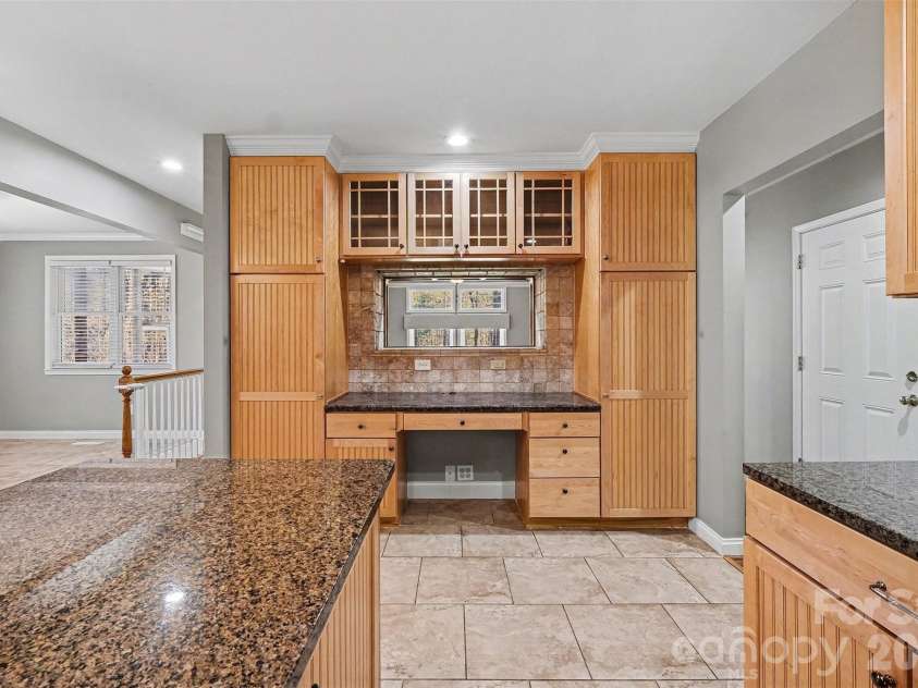 1156 Nixon Heights Lane, Denver, NC 28037.  MLS# CAR4359024, YatesRealty ID 9293. 