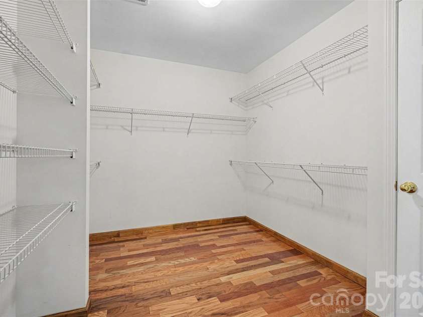 1156 Nixon Heights Lane, Denver, NC 28037.  MLS# CAR4359024, YatesRealty ID 9293. 