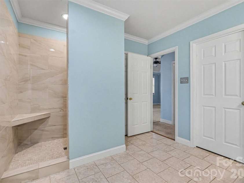 1156 Nixon Heights Lane, Denver, NC 28037.  MLS# CAR4359024, YatesRealty ID 9293. 
