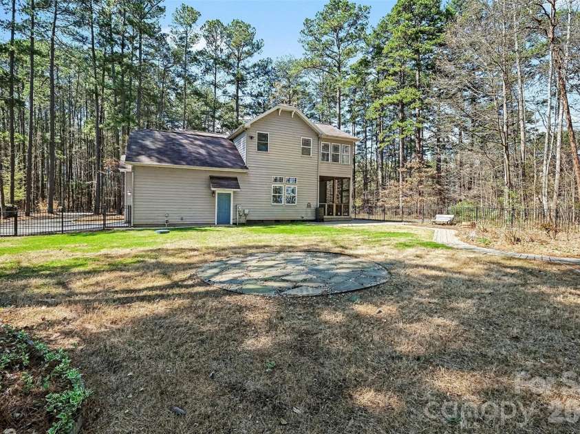 1156 Nixon Heights Lane, Denver, NC 28037.  MLS# CAR4359024, YatesRealty ID 9293. 