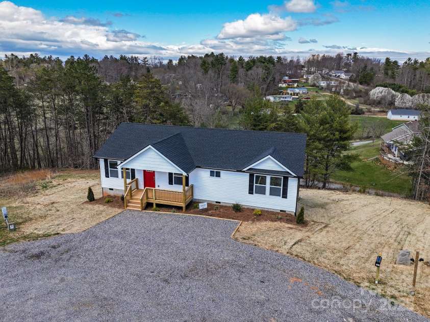 163 Wilson Farm Road, Weaverville, NC 28787.  MLS# CAR4217261, YatesRealty ID 9293. 