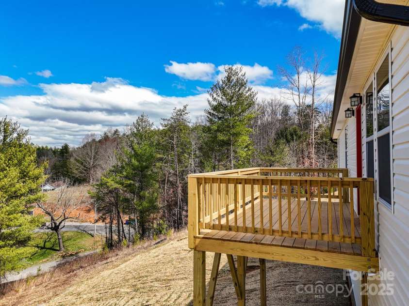 163 Wilson Farm Road, Weaverville, NC 28787.  MLS# CAR4217261, YatesRealty ID 9293. 