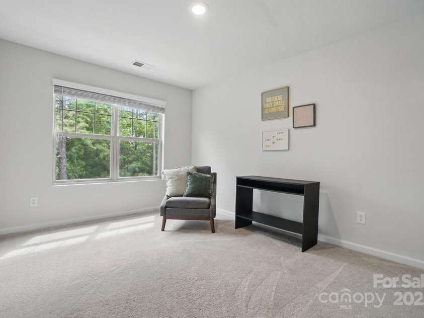 9424 Avery Lilac Lane, Fort Mill, SC 29707.  MLS# CAR4245112, YatesRealty ID 9294. Guest 1 Window