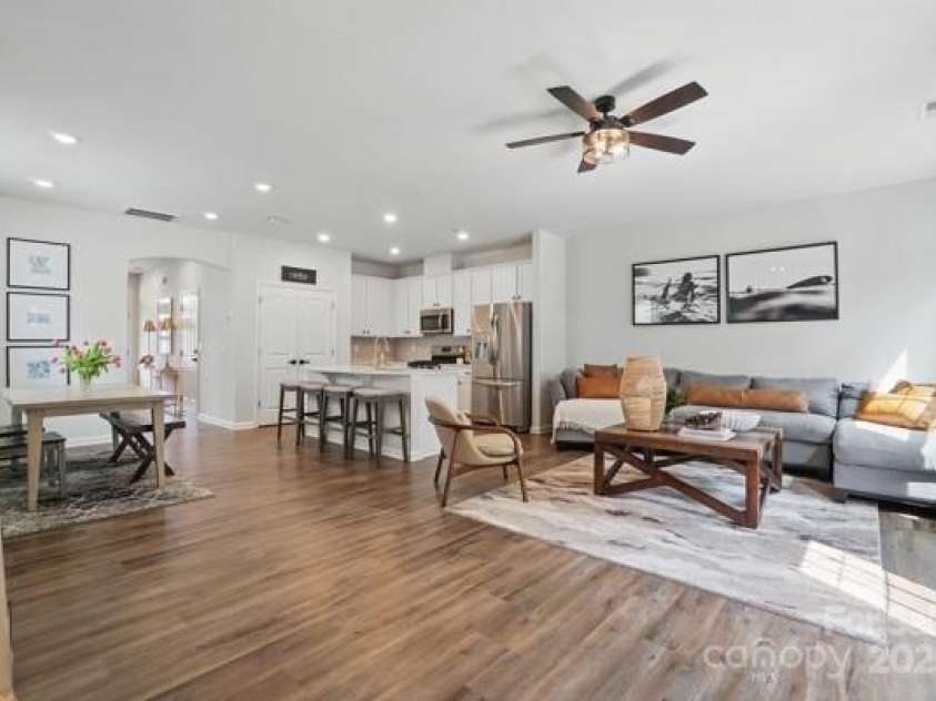 9424 Avery Lilac Lane, Fort Mill, SC 29707.  MLS# CAR4245112, YatesRealty ID 9294. Living Kitchen and Dining