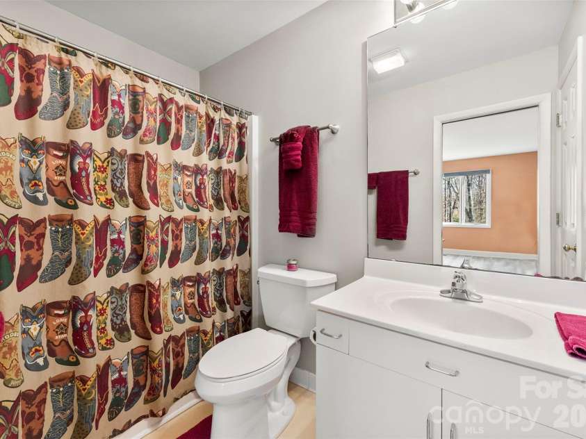 4242 John Ritchie Road, Iron Station, NC 28080.  MLS# CAR4350188, YatesRealty ID 9296. Spare Bathroom