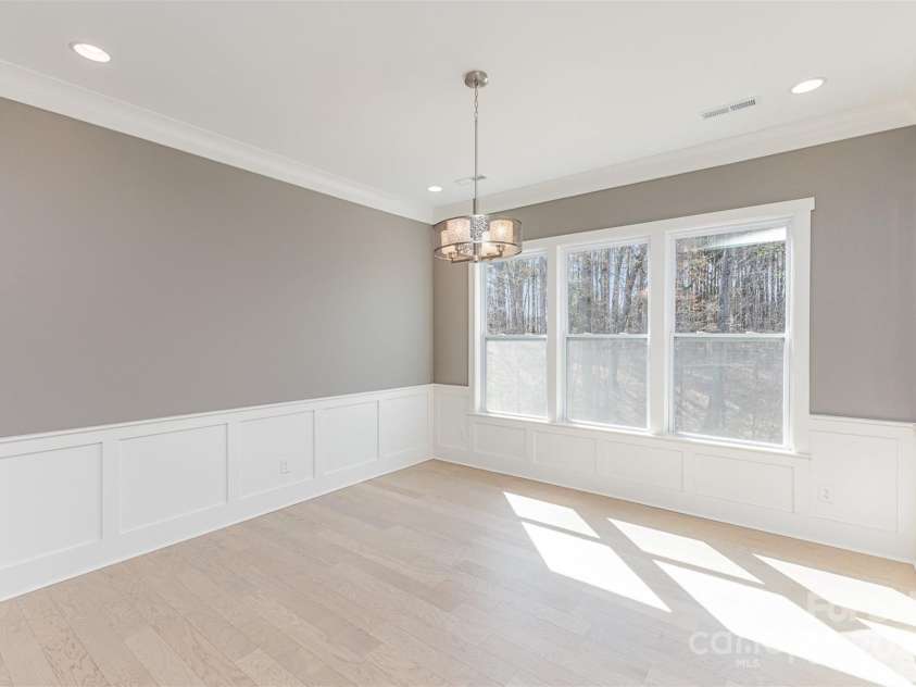 123 Farm Knoll Way, Mooresville, NC 28117.  MLS# CAR4239025, YatesRealty ID 9297. 