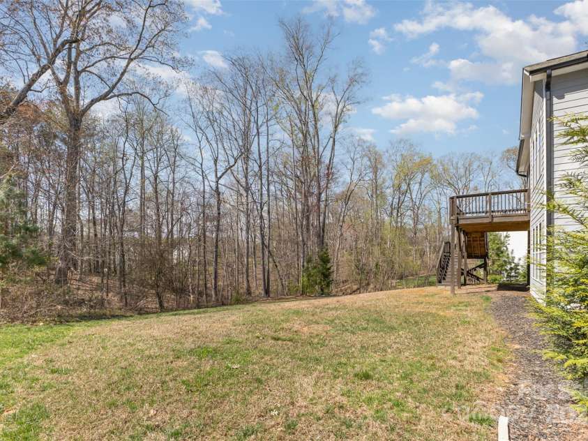 123 Farm Knoll Way, Mooresville, NC 28117.  MLS# CAR4239025, YatesRealty ID 9297. 