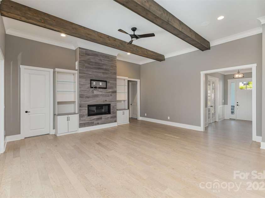 123 Farm Knoll Way, Mooresville, NC 28117.  MLS# CAR4300528, YatesRealty ID 9297. 