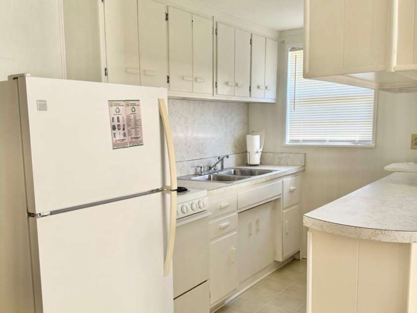 565 Neely Road, Brevard, NC 28712.  MLS# CAR4074647, YatesRealty ID 9297. Apartment #2 Kitchen