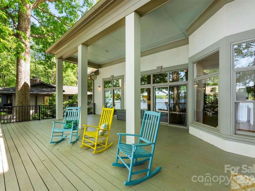 15838 Pineknoll Lane, Huntersville, NC 28078.  MLS# CAR4251643, YatesRealty ID 9298. Huge updated deck