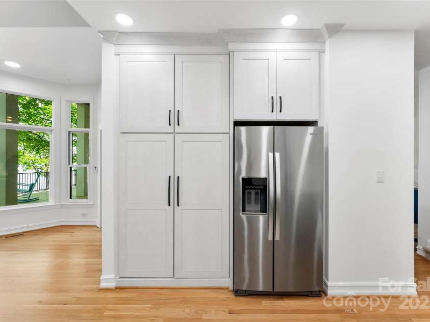 15838 Pineknoll Lane, Huntersville, NC 28078.  MLS# CAR4251643, YatesRealty ID 9298. Plenty of storage
