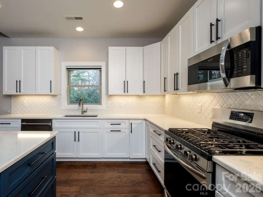 273 Ogana Court, Brevard, NC 28712.  MLS# CAR4345472, YatesRealty ID 9298. 