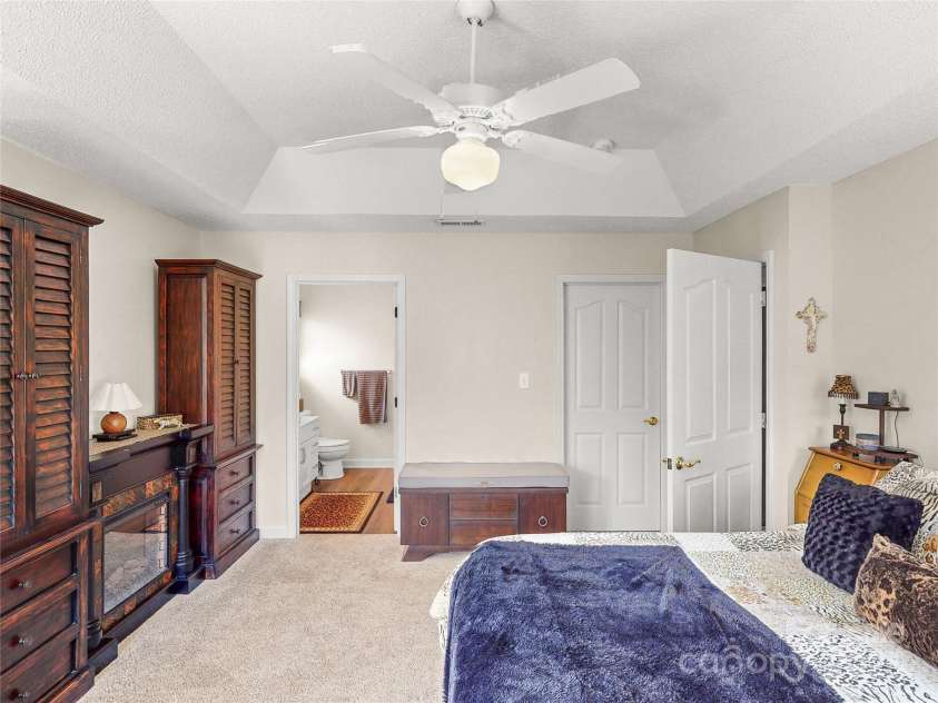 115 Keswick Lane, Mooresville, NC 28117.  MLS# CAR4245086, YatesRealty ID 9299. New carpet in the Primary Bedroom!