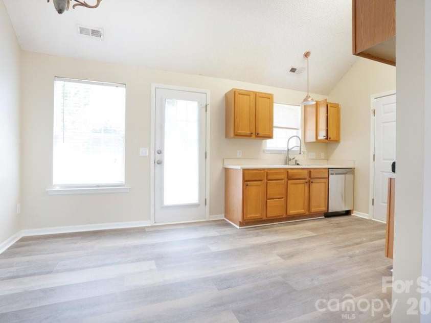 122 Addison Place, Troutman, NC 28166.  MLS# CAR4363617, YatesRealty ID 9299. 