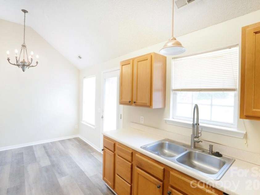 122 Addison Place, Troutman, NC 28166.  MLS# CAR4363617, YatesRealty ID 9299. 