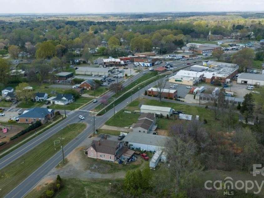 122 Addison Place, Troutman, NC 28166.  MLS# CAR4363617, YatesRealty ID 9299. Downtown Troutman 