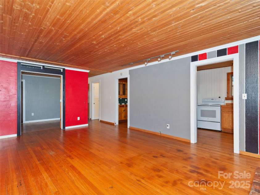 1361 Soco Road, Maggie Valley, NC 28751.  MLS# CAR4292151, YatesRealty ID 93. 