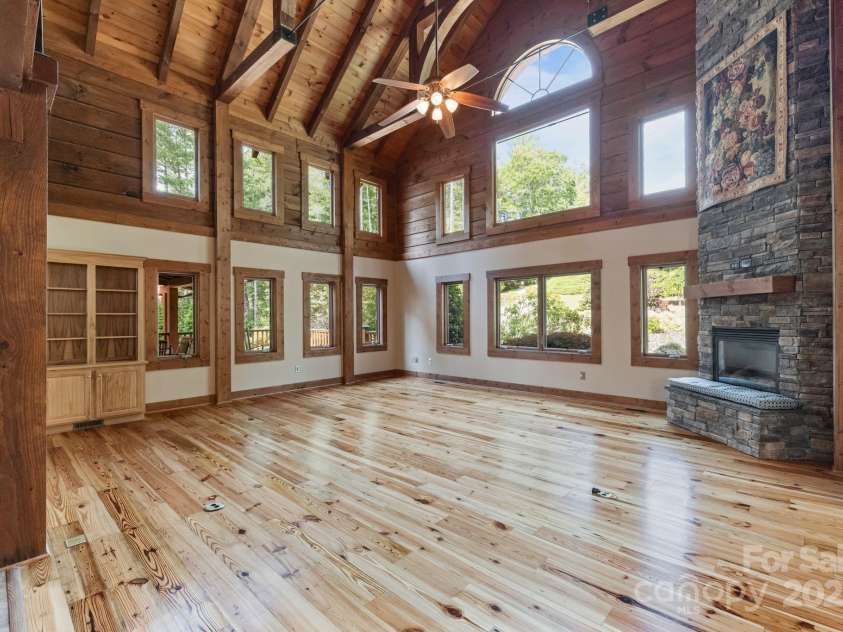 5626 Rocky Falls Lane, Lenoir, NC 28645.  MLS# CAR4266491, YatesRealty ID 930. 