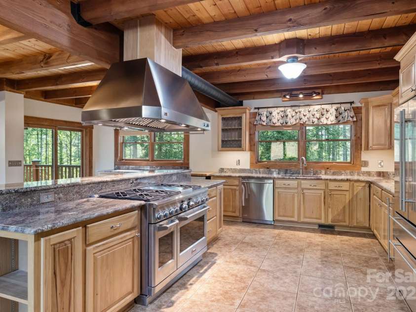 5626 Rocky Falls Lane, Lenoir, NC 28645.  MLS# CAR4266491, YatesRealty ID 930. 