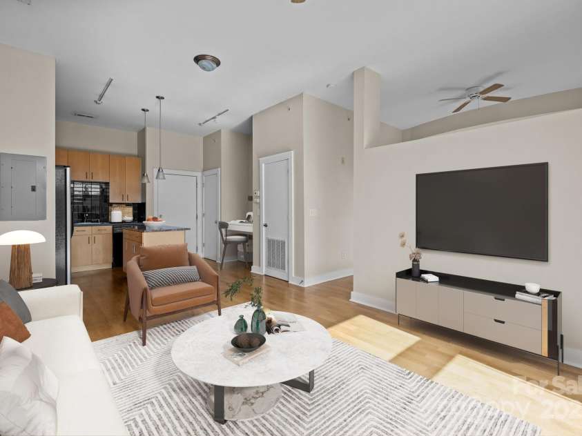 708 Davidson Street, Charlotte, NC 28202.  MLS# CAR4192803, YatesRealty ID 930. Virtual Staging