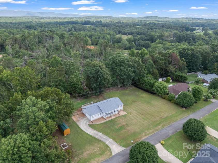 266 Asheland Drive, Ellenboro, NC 28040.  MLS# CAR4287038, YatesRealty ID 9300. 
