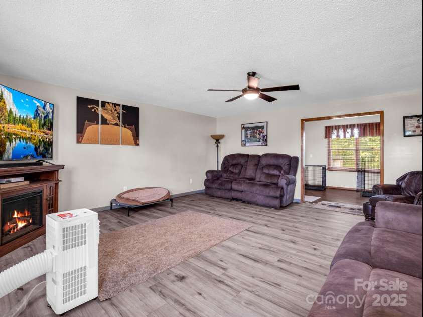 266 Asheland Drive, Ellenboro, NC 28040.  MLS# CAR4287038, YatesRealty ID 9300. 
