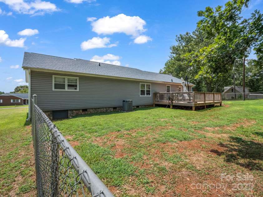 266 Asheland Drive, Ellenboro, NC 28040.  MLS# CAR4287038, YatesRealty ID 9300. 