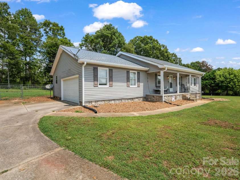 266 Asheland Drive, Ellenboro, NC 28040.  MLS# CAR4287038, YatesRealty ID 9300. 