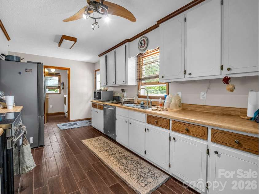 266 Asheland Drive, Ellenboro, NC 28040.  MLS# CAR4287038, YatesRealty ID 9300. 