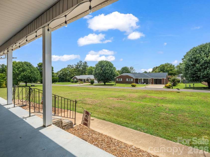 266 Asheland Drive, Ellenboro, NC 28040.  MLS# CAR4287038, YatesRealty ID 9300. 