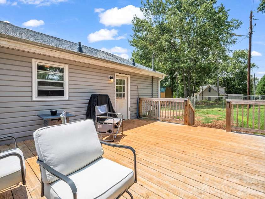 266 Asheland Drive, Ellenboro, NC 28040.  MLS# CAR4287038, YatesRealty ID 9300. 