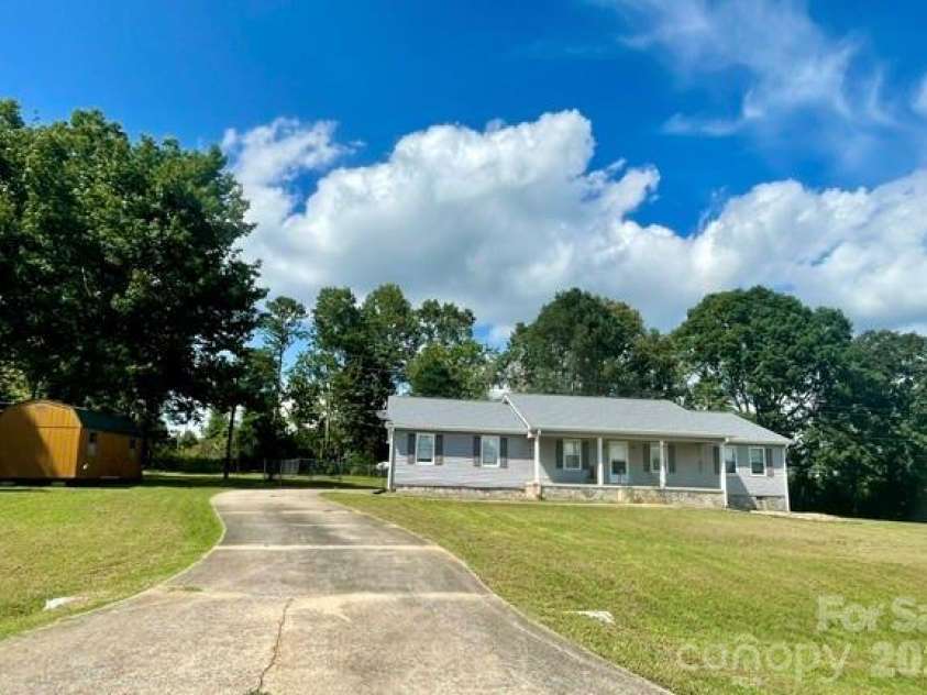 266 Asheland Drive, Ellenboro, NC 28040.  MLS# CAR4287038, YatesRealty ID 9300. 